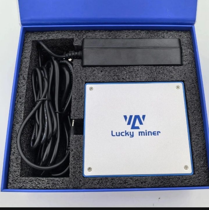 Lucky Miner LV07 boxed with power supply