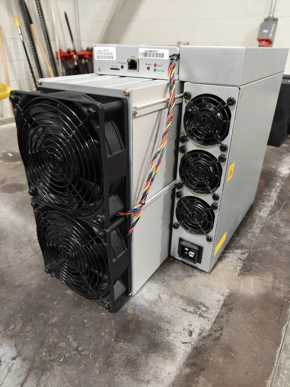 Bitmain Antminer KS5 Pro 21T unit