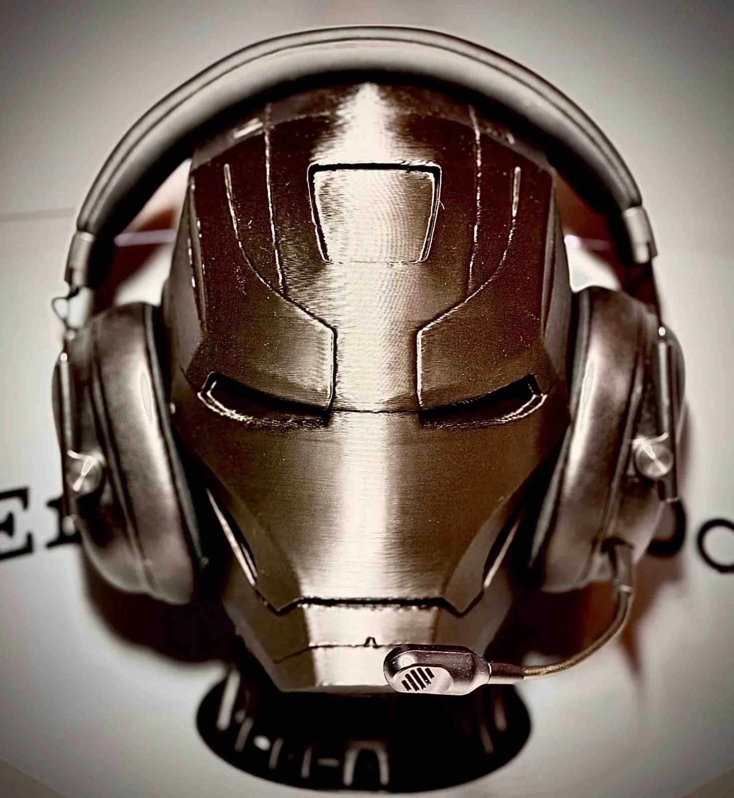 Functional Headphone Stand